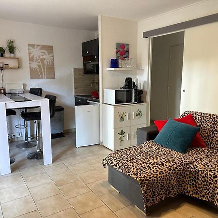 T2 Rdc A Canet En Roussillon Europa 4 Pers ,Piscine,Clim, Tennis, Parking Eksteriør billede