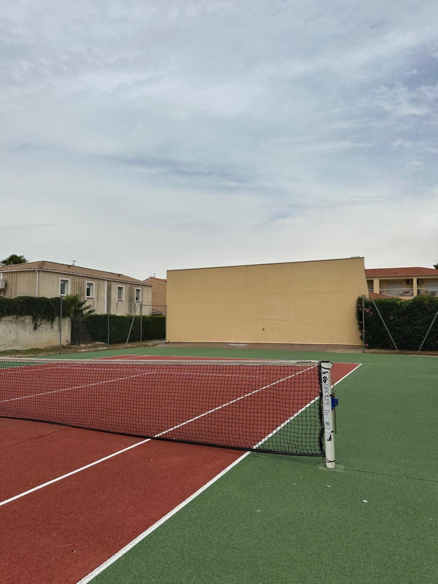 T2 Rdc A Canet En Roussillon Europa 4 Pers ,Piscine,Clim, Tennis, Parking Eksteriør billede